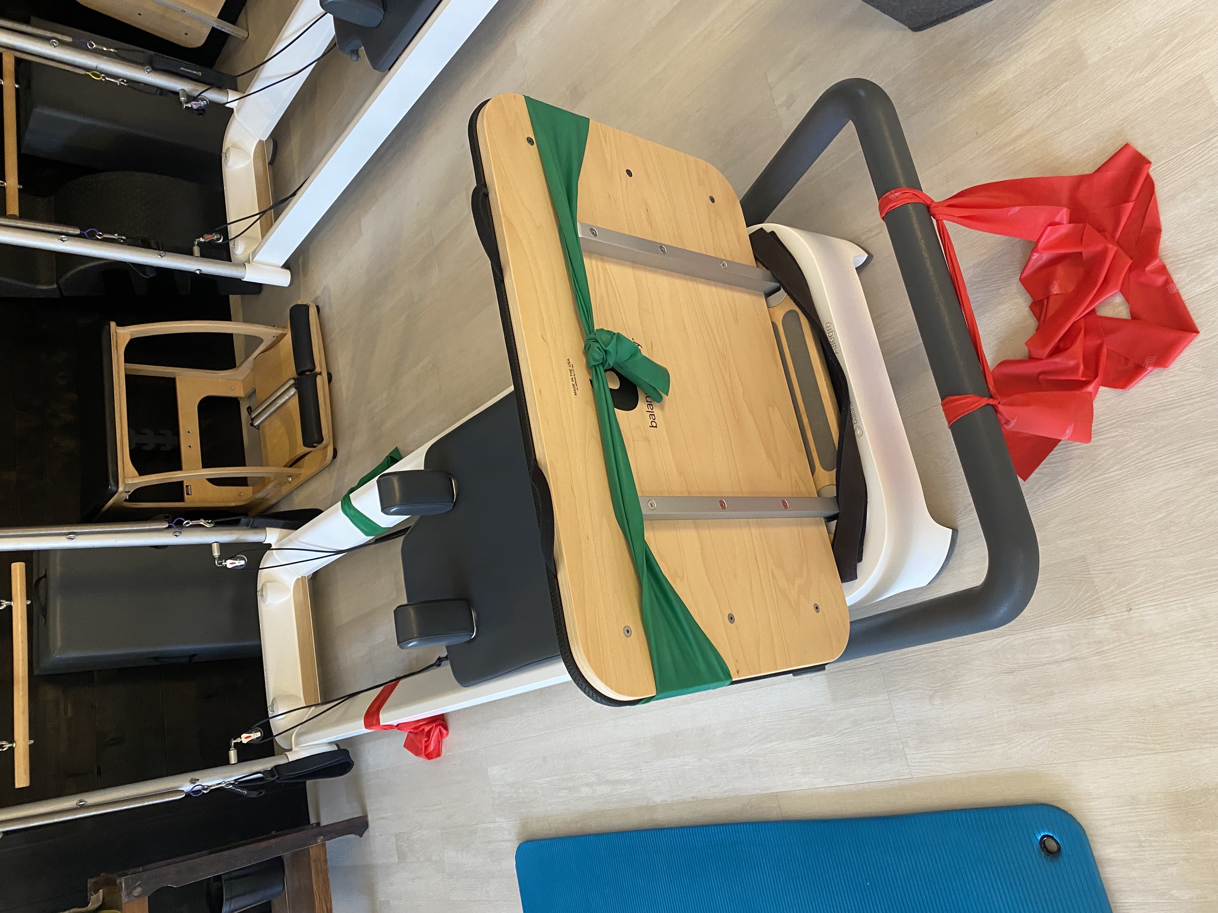 PILATES ADOS MULTI  11-15 ans (Pâques)