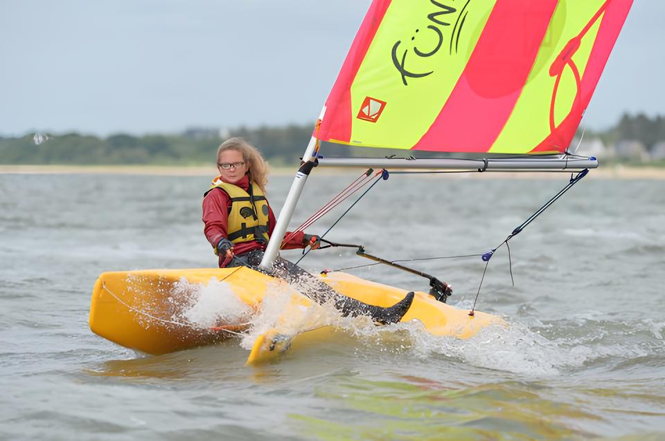 VOILE 9-10 ans FUNBOAT