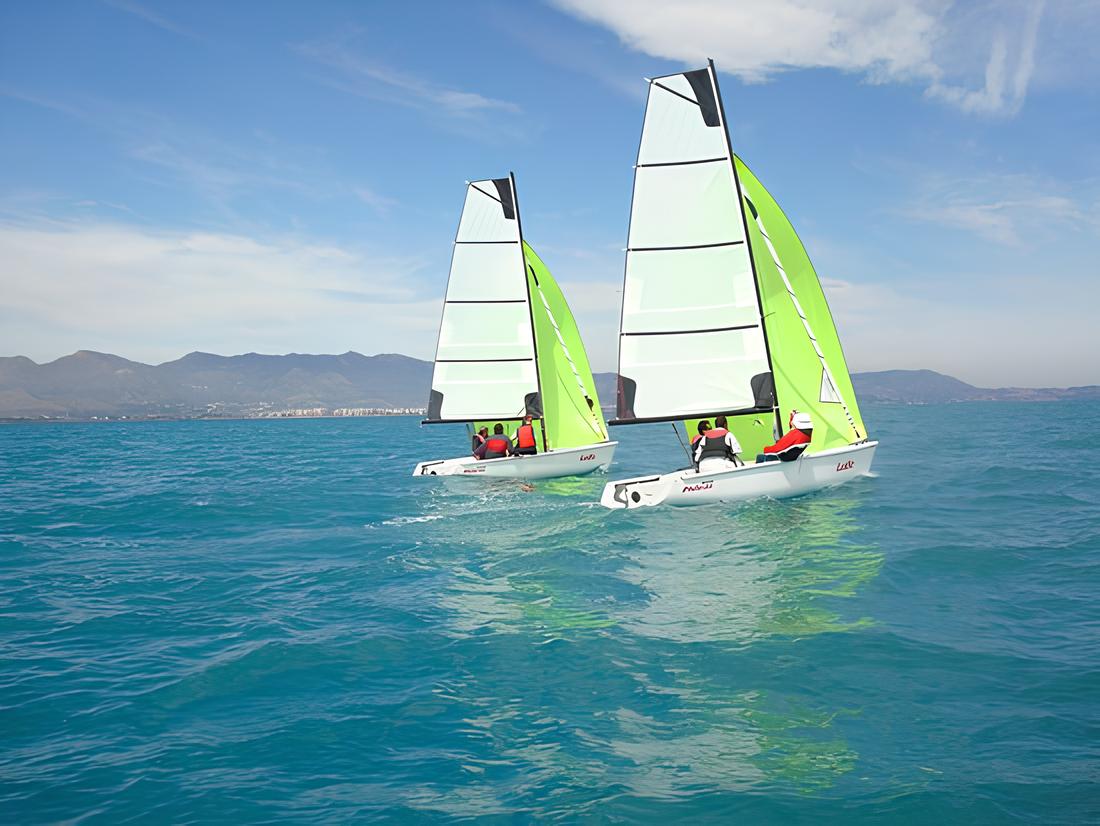 VOILE 15-17 ans DERIVEUR PHILEAS